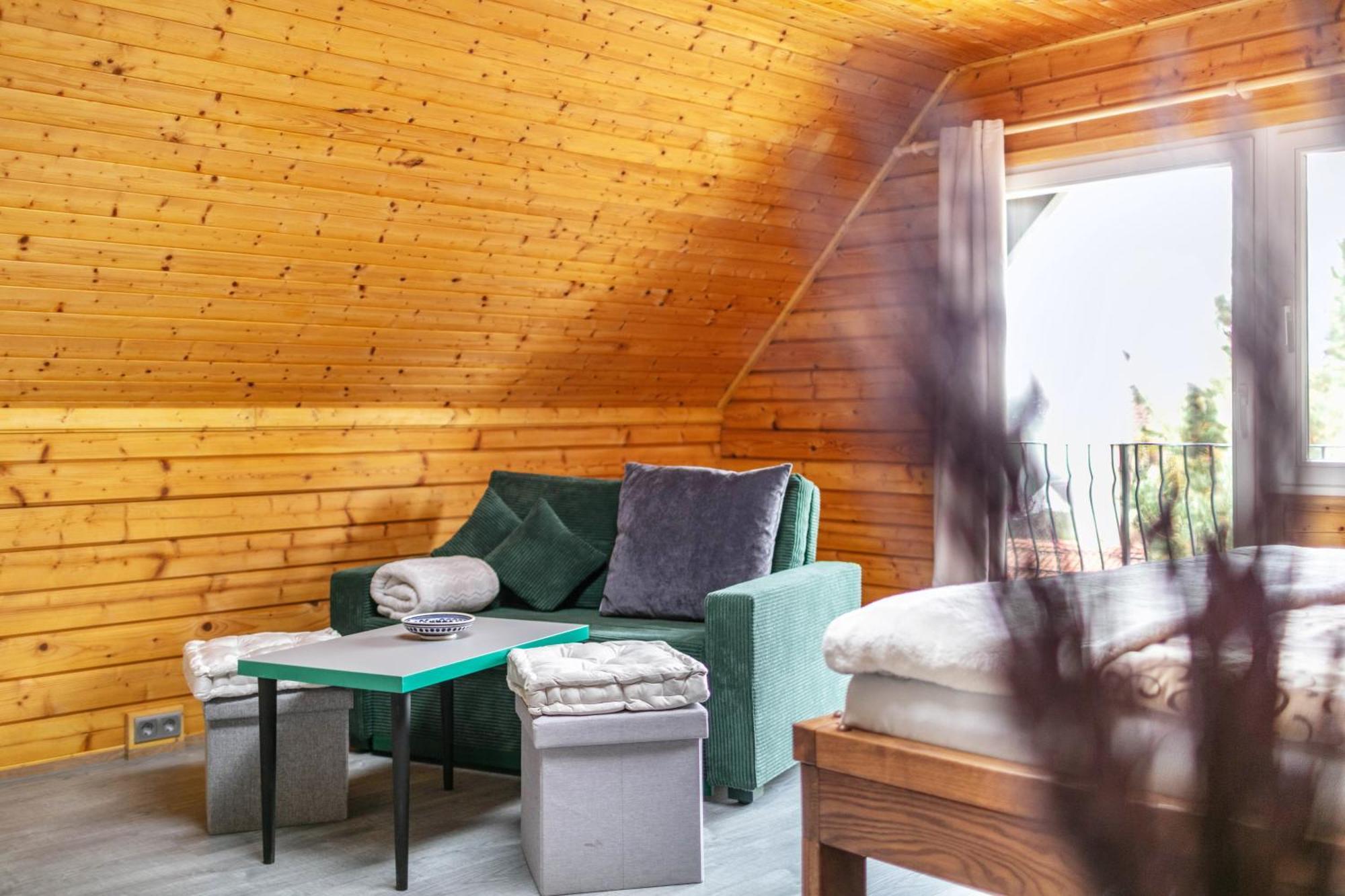 Holiday home Holzhaus Am Waldrand *
