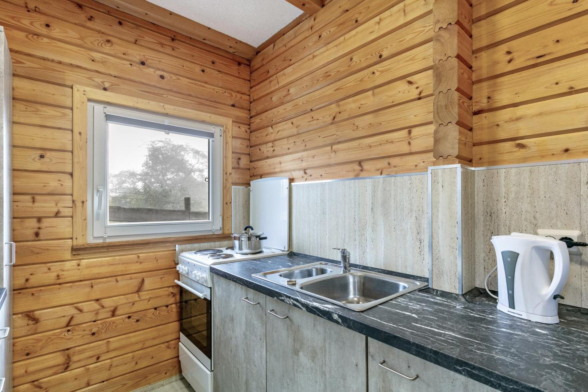 Holzhaus Am Waldrand