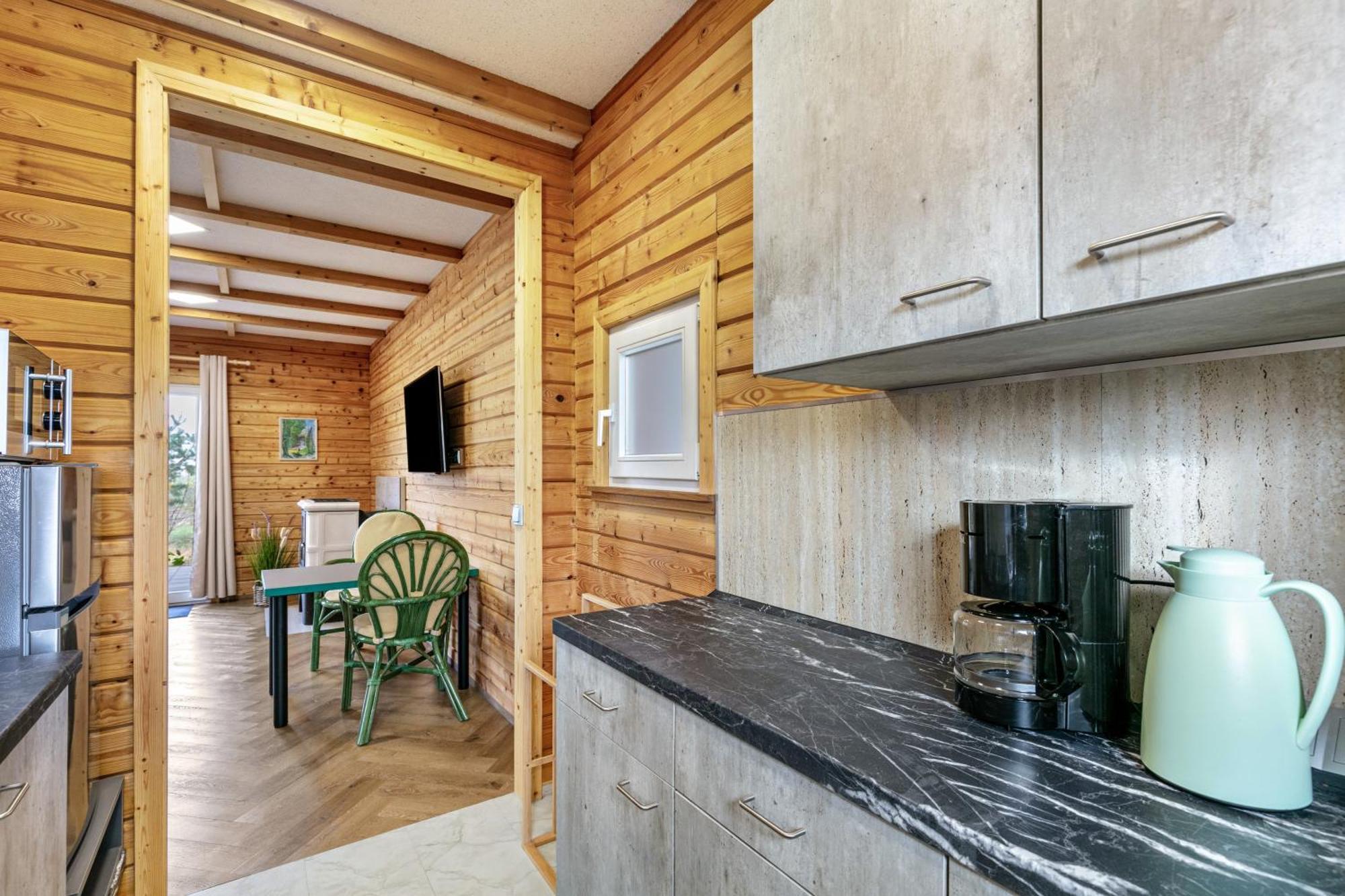 Holzhaus Am Waldrand Holiday home Niederfinow